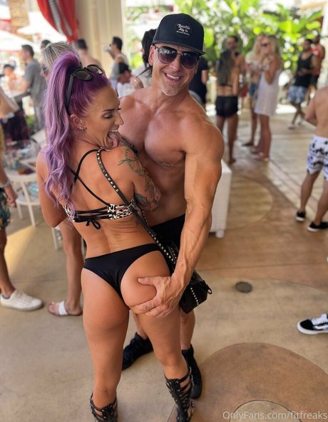 Foto di nudo di fuga di OnlyFans di Fitfreaks
