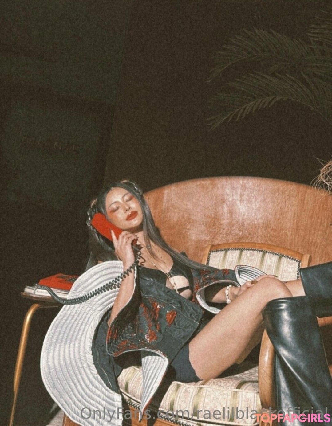 Foto di nudo di fuga di OnlyFans di Raelilblack #1463