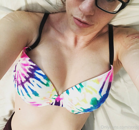 Foto di nudo di fuga di OnlyFans di Stepj