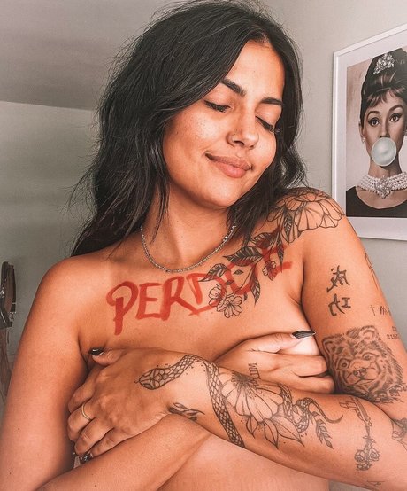 Foto di nudo di fuga di OnlyFans di Fernanda Lopes