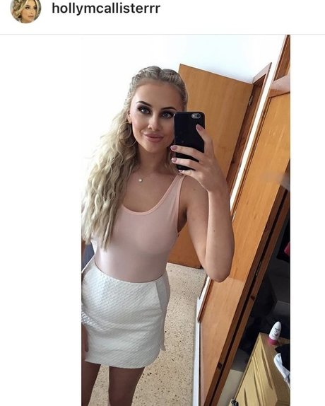 Foto di nudo di fuga di OnlyFans di Holly Mcallister
