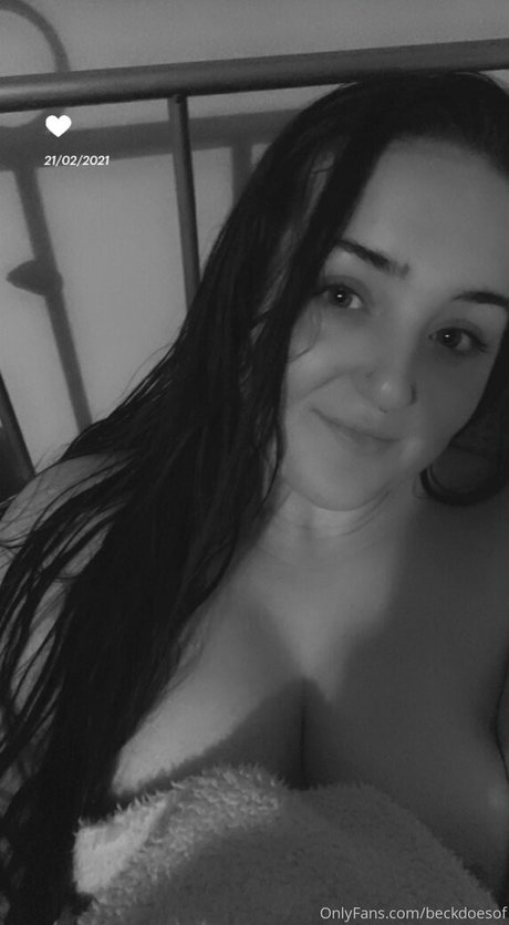 Foto di nudo di fuga di OnlyFans di Beckdoesof