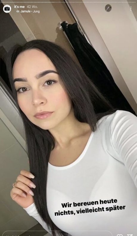 Foto di nudo di fuga di OnlyFans di Steffi Spindler