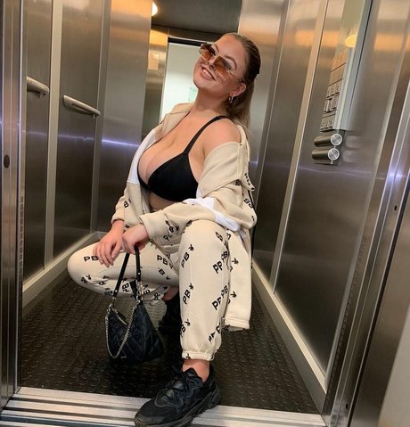 Foto di nudo di fuga di OnlyFans di Alexandra Spencer
