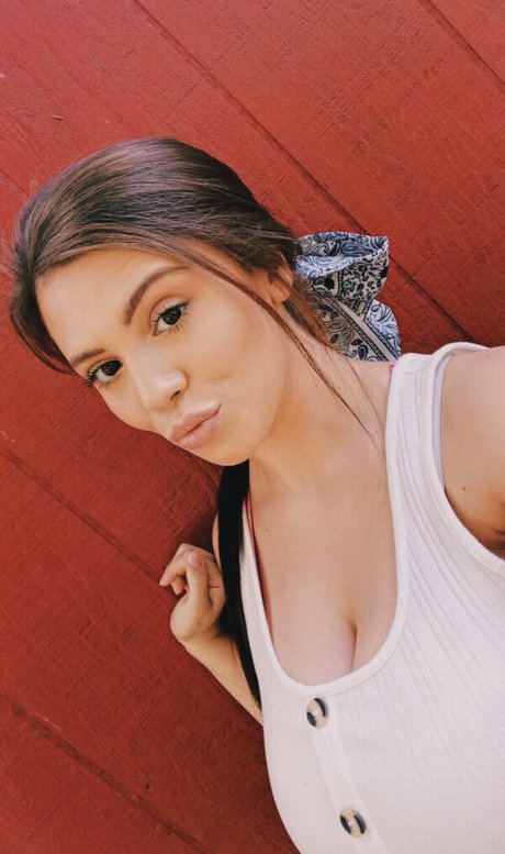 Foto di nudo di fuga di OnlyFans di Kaylee Burnett
