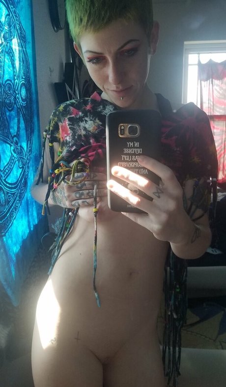 Foto di nudo di fuga di OnlyFans di Sadisticunagi