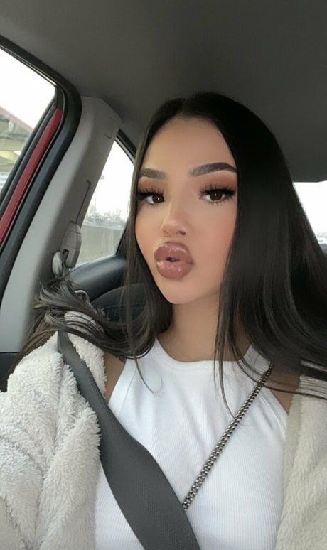 Foto di nudo di fuga di OnlyFans di Desmariie