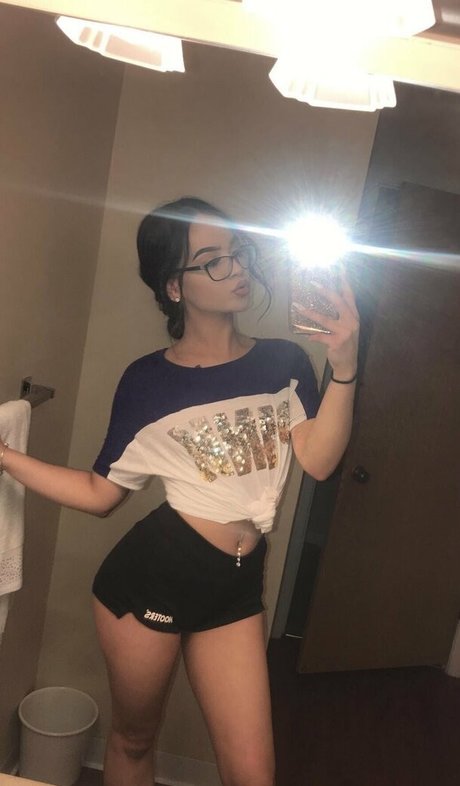 Foto di nudo di fuga di OnlyFans di Desmariie