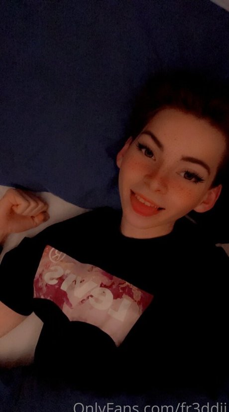 Foto di nudo di fuga di OnlyFans di Fr3ddi