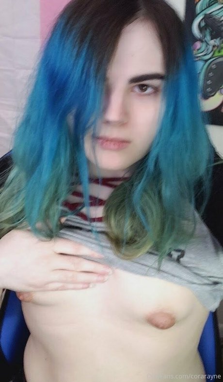 Foto di nudo di fuga di OnlyFans di Corarayne