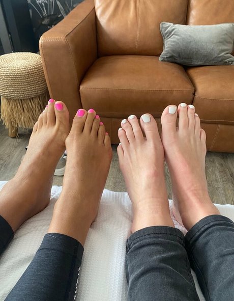 Callyfeet33