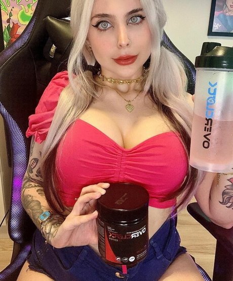 Foto di nudo di fuga di OnlyFans di Tamires Panage
