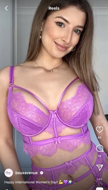 Foto di nudo di fuga di OnlyFans di Bigb00biebible