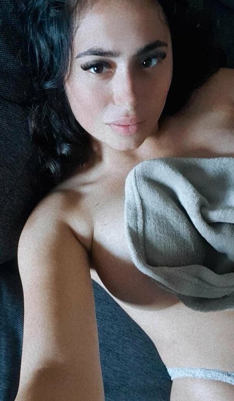 Foto di nudo di fuga di OnlyFans di Valentinalavidaold