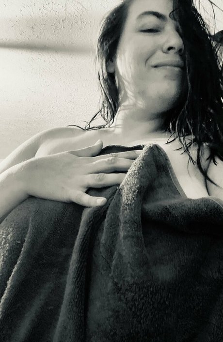 Foto di nudo di fuga di OnlyFans di Cutencountry88