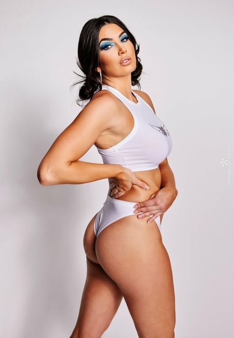 Cassie Lee and Jessica Mckay