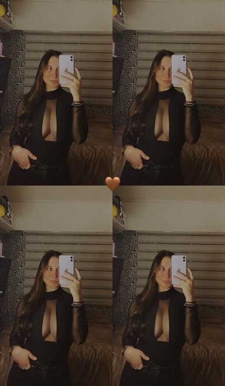 Foto di nudo di fuga di OnlyFans di Martina B