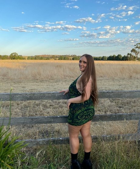 Foto di nudo di fuga di OnlyFans di Dannielle Ashurst