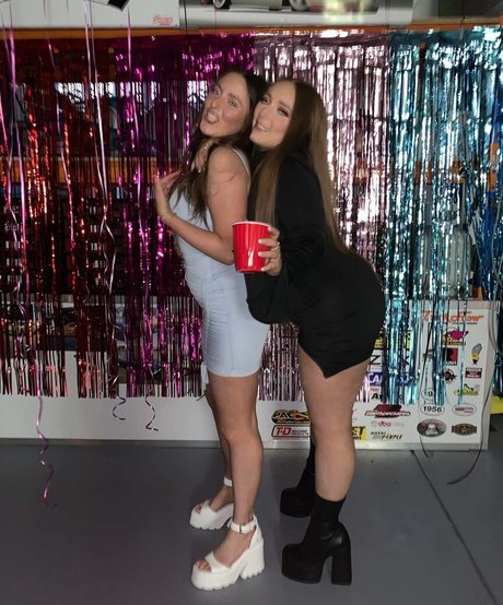 Foto di nudo di fuga di OnlyFans di Dannielle Ashurst