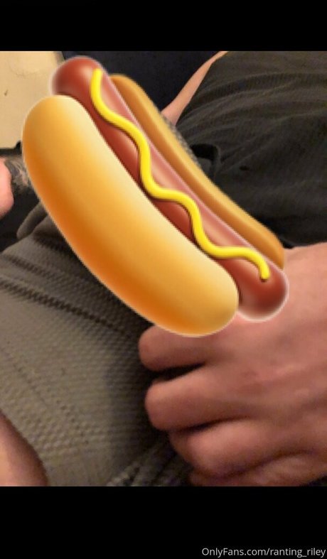 Foto di nudo di fuga di OnlyFans di Rantingriley