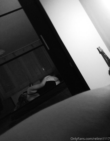 Foto di nudo di fuga di OnlyFans di Relinn1117