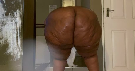 Foto di nudo di fuga di OnlyFans di Kandi Pear