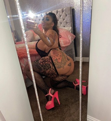 Naughtybitchhh8
