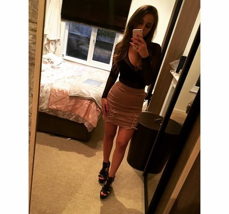 Foto di nudo di fuga di OnlyFans di Maddie Curry