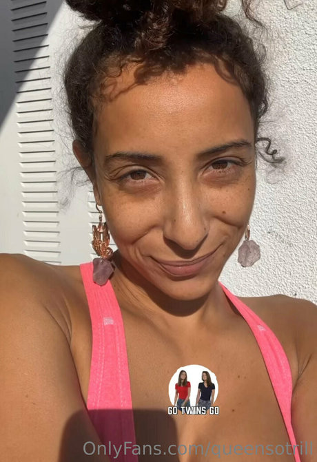 Foto di nudo di fuga di OnlyFans di Queensotrill