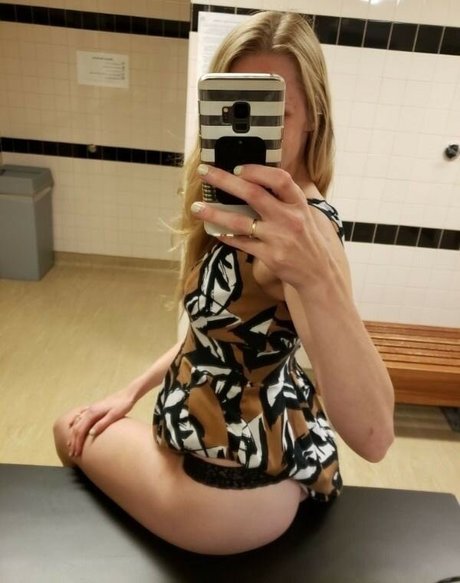 Office Sluts