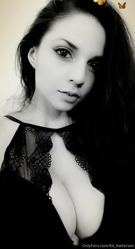 Foto di nudo di fuga di OnlyFans di Kitkattersonfreebies