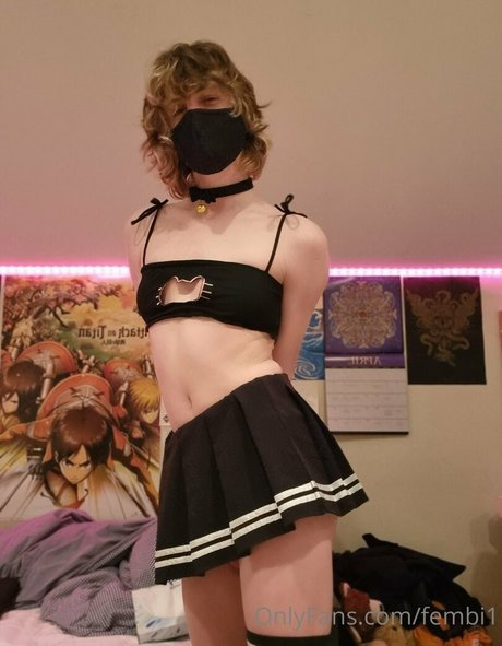 Foto di nudo di fuga di OnlyFans di Fembi1
