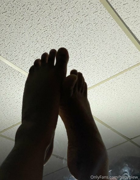 Foto di nudo di fuga di OnlyFans di Marsxbluefree