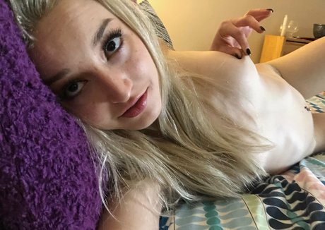 Foto di nudo di fuga di OnlyFans di Babydollmae