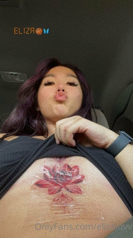 Foto di nudo di fuga di OnlyFans di Elizaluvv