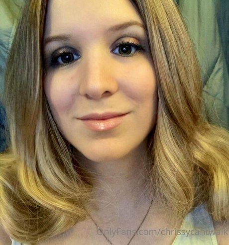 Foto di nudo di fuga di OnlyFans di Chrissycantwalk