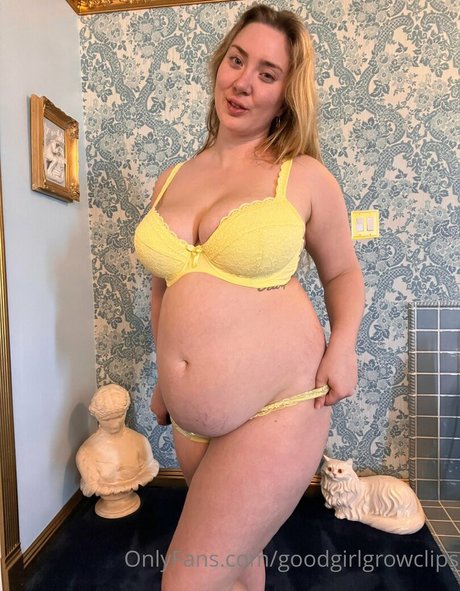 Foto di nudo di fuga di OnlyFans di Goodgirlgrowclips