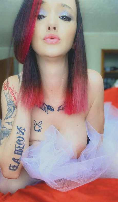 Tattedbunnyfree