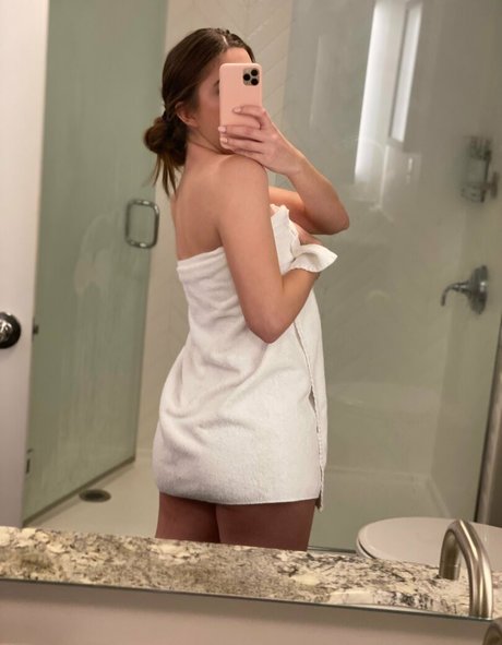 Foto di nudo di fuga di OnlyFans di Twerkbot