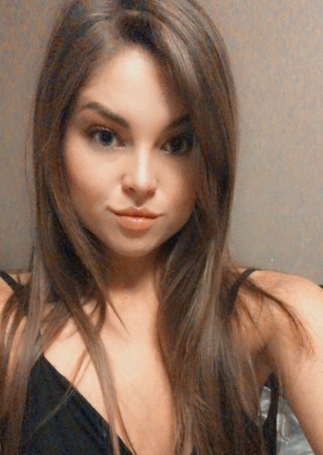 Foto di nudo di fuga di OnlyFans di Ariellxoxoxo