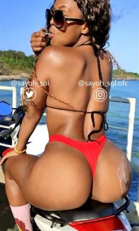 Foto di nudo di fuga di OnlyFans di Sayoh Dos Santos