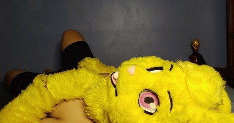 Naughtylouie