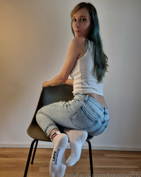 Foto di nudo di fuga di OnlyFans di Treadsoftly