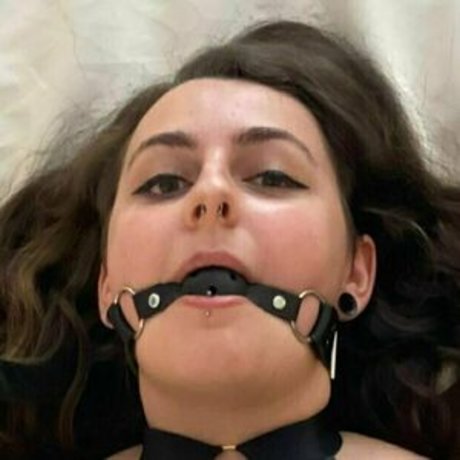 Foto di nudo di fuga di OnlyFans di Selinacuti