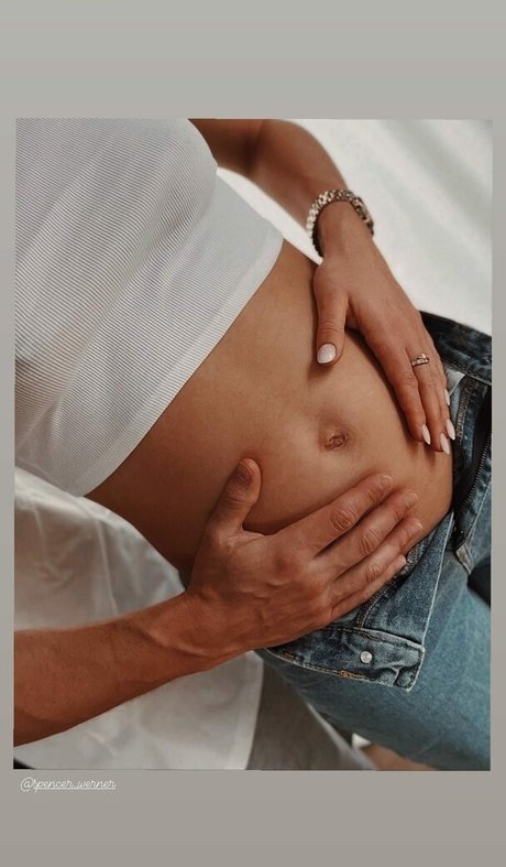 Foto di nudo di fuga di OnlyFans di Carina Witthoft