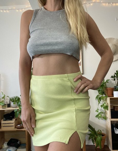 Foto di nudo di fuga di OnlyFans di Nakedbakerstv