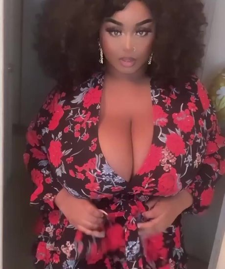 Foto di nudo di fuga di OnlyFans di Gabrielle