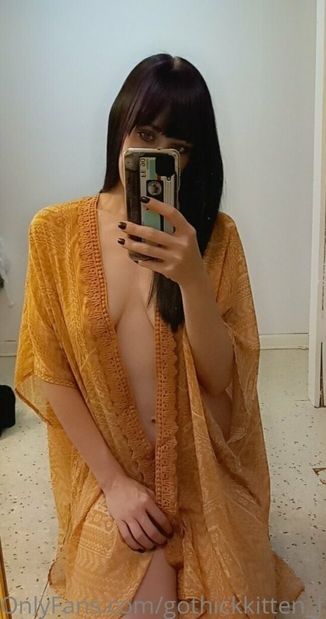 Foto di nudo di fuga di OnlyFans di Gothickkittenfree