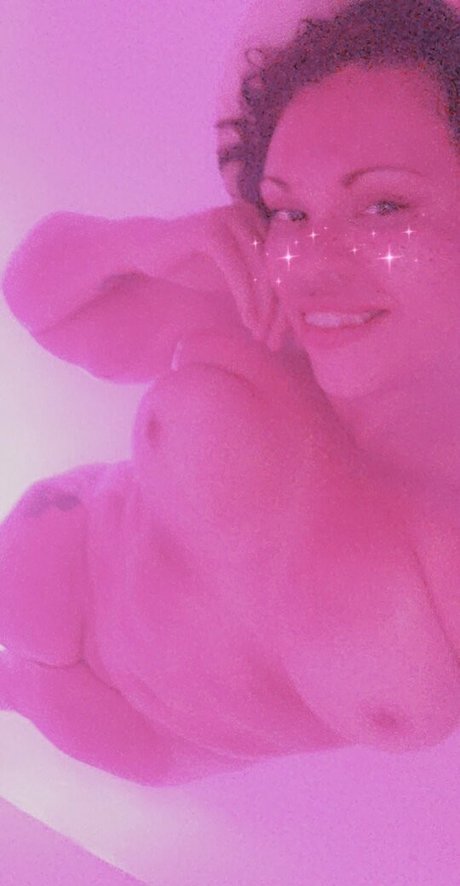 Foto di nudo di fuga di OnlyFans di Pnoirmoon
