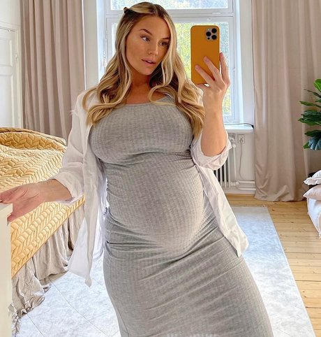 Foto di nudo di fuga di OnlyFans di Elin Hedstrom